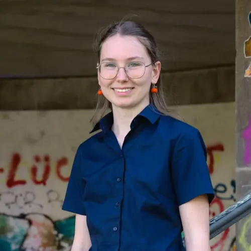 Kultur-am-Pavillon-Team-Shop-Laura Laura
